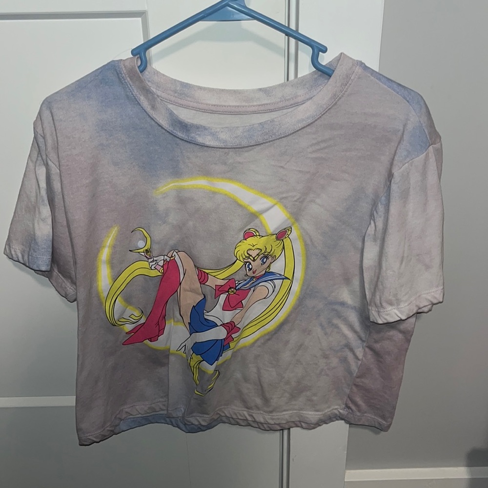 sailor moon cropped t shirt